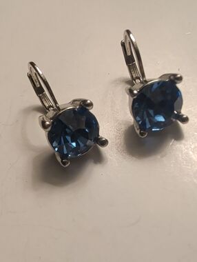 Monet Vintage Earrings Signed Square Sapphire color Silvertone hoop clasp Chic